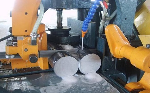 宾阳卧式带锯床的送料方式有哪几种？